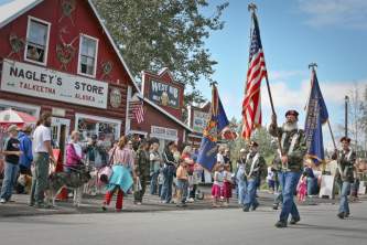 Should I Stay in Talkeetna or Denali Park IMG 9112 o1646d