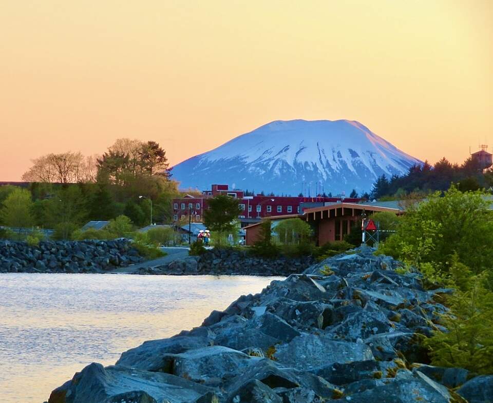 Sitka Alaska Edgecombe 633206c6303d9 14 F55 B45 1 FE3 47 A7 9 F93 25 E12941 E96 C 1 105 c