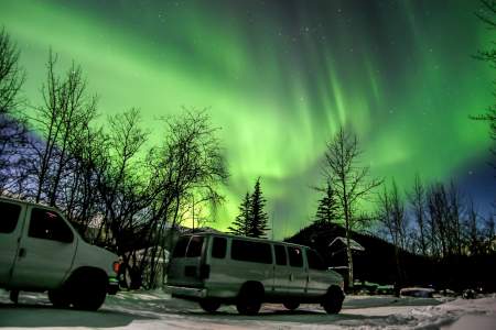 Arctic Circle Aurora Overnight Adventures